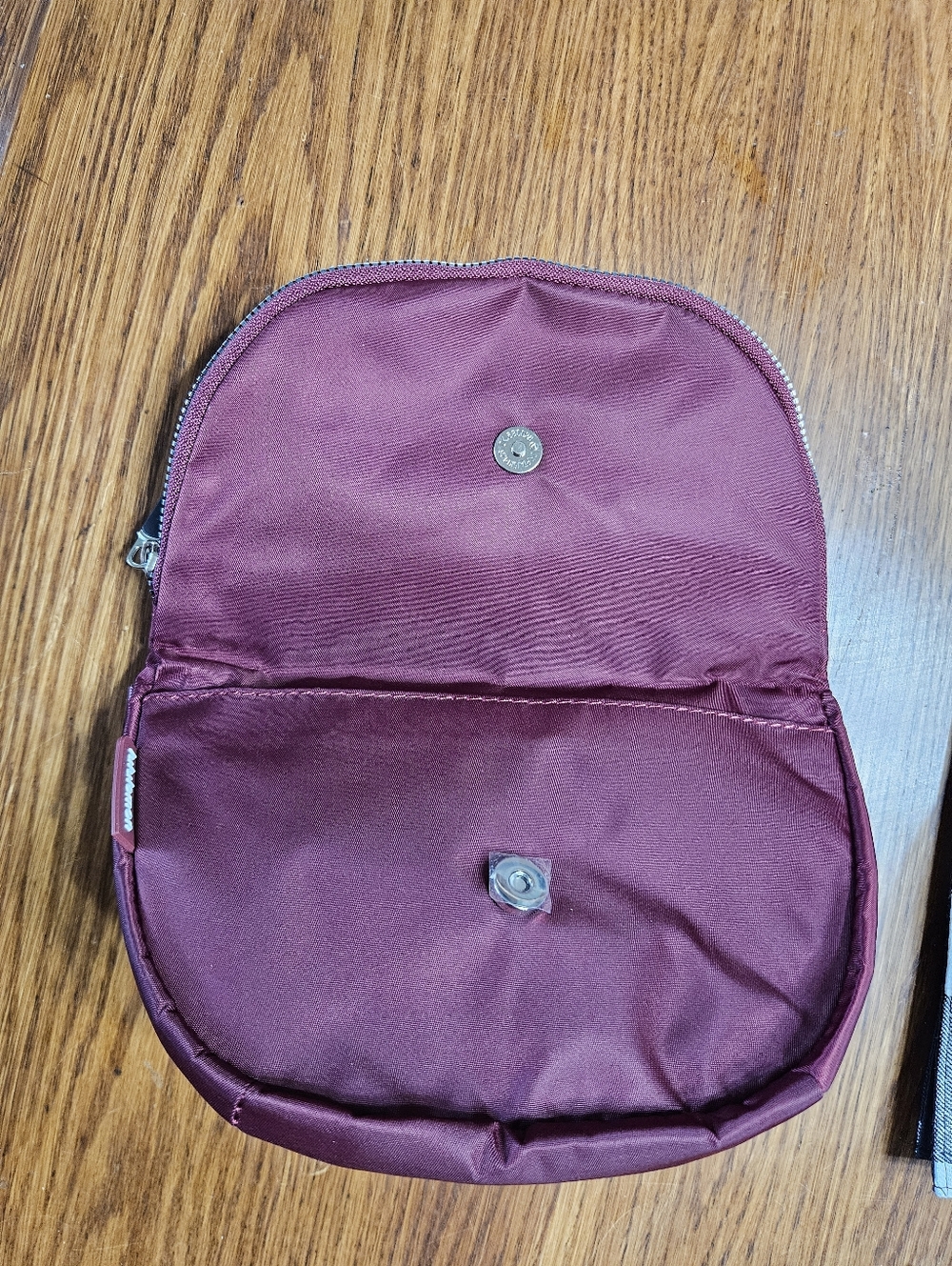 lululemon athletica FESTIVAL Crossbody Bag - Picture 3 of 6